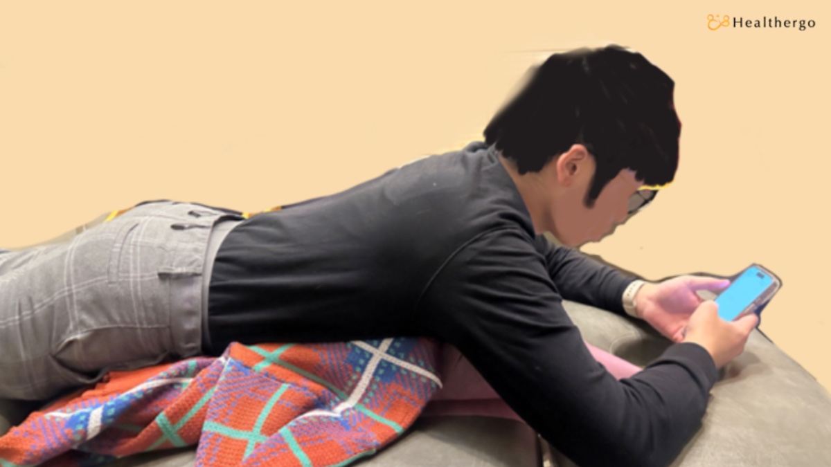 久坐族注意：為什麼運動無效？元兇是「這個」手機姿勢